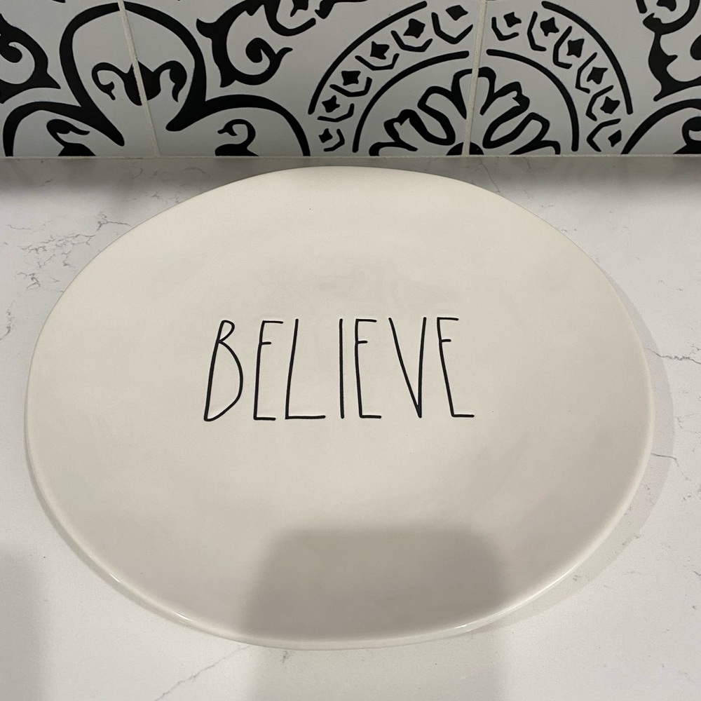New Rae Dunn 11” Artisan Farmhouse Collection Christmas Plate BELIEVE